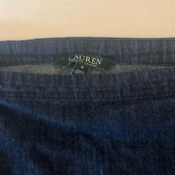 🔥Ralph Lauren denim blouse. - Picture 3 of 4